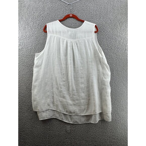 Cristina B Sleeveless White Double Layered Tank Top With V-Neckline Size XXL - Picture 2 of 7